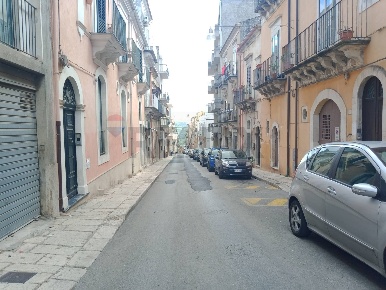 Foto Posti auto in Via g.b. odierna 121, Ragusa Centro di 111 m² in vendita