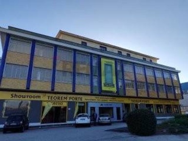 Foto Locale commerciale in SS 192 KM 79, Misterbianco di 700 m² in affitto