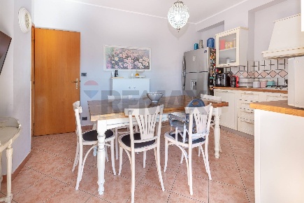 Foto Appartamento in Via Rua 78 E/F, Aci Catena Centro di 110 m² in vendita