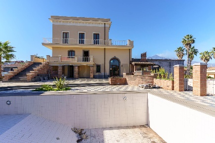 Foto Villa unifamiliare in Luigi Capuana 10, Aci Sant'Antonio Centro