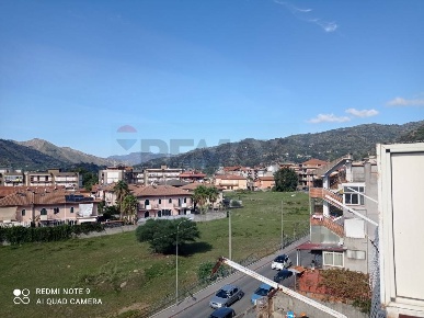 Foto Appartamento in via umberto I 70, Gaggi di 84 m² con 4 locali