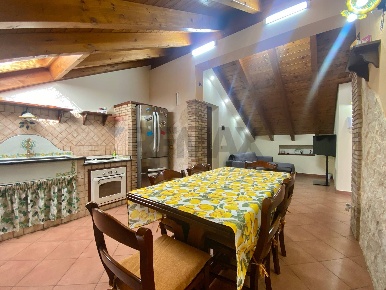 Foto Attico in Via Calandruccio, Fiumefreddo di Sicilia di 62 m² in vendita