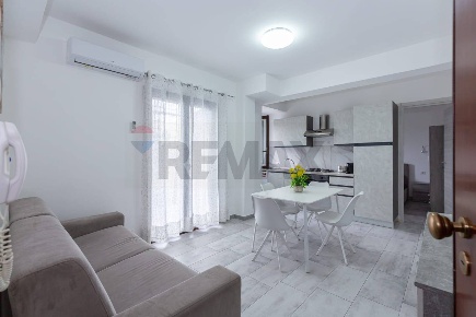 Foto Appartamento in Via Dottor Carbone 27, Mascali Centro di 45 m²