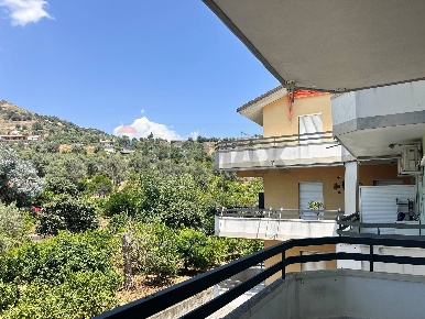 Foto Appartamento in Via Cesare Battisti 271, Furci Siculo di 81 m²