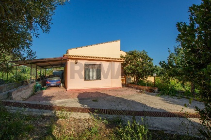 Foto Villa unifamiliare in VIA DIOMEDE, Siracusa Belvedere - Tremmilia