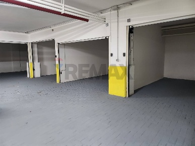 Foto Posti auto in Via Bronte 2/P, Catania Gioeni di 16 m² con 1 locali