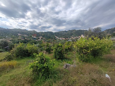 Foto Terreno residenziale in SP 25 BIS SCIGLIO, Roccalumera di 2466 m²
