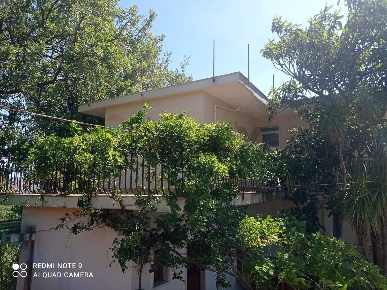 Foto Rustico in contrada argentera, Piedimonte Etneo Centro di 250 m²