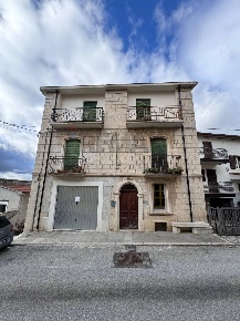 Foto Appartamento in via Sottogiardino 18, Oratino di 160 m² con 7 locali