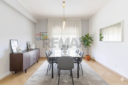 Foto Appartamento in via Della Repubblica 50, Pedara Centro di 117 m²