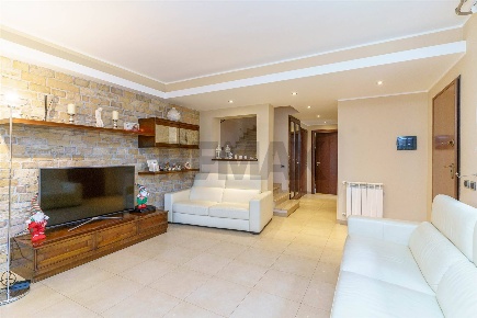 Foto Villa unifamiliare in via Giacomo Leopardi 2, Viagrande Centro