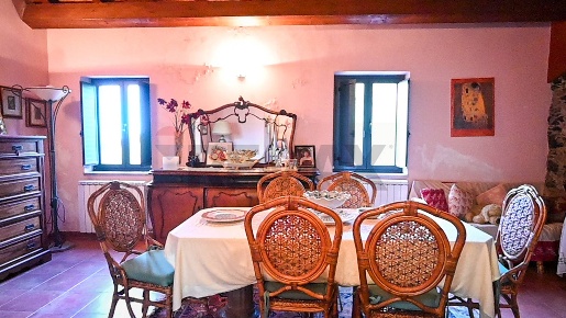 Foto Agriturismo in Provinciale 25 KM 9, Mandanici Centro di 302 m²