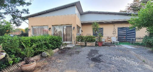 Foto Villa unifamiliare in VIA FISICARA 16, Caltagirone Centro di 225 m²