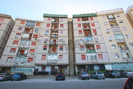 Foto Appartamento in VIA ALGERI 84, Siracusa Mazzarrona di 117 m²