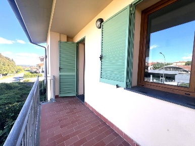 Foto Appartamento a Buti Cascine La Croce di 50 m² con 3 locali in vendita