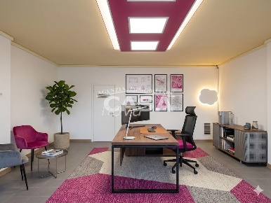 Foto Negozio a Bientina Centro di 48 m² con 1 locali in vendita
