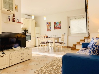 Foto Appartamento a Camaiore Lido di Camaiore di 85 m² con 4 locali