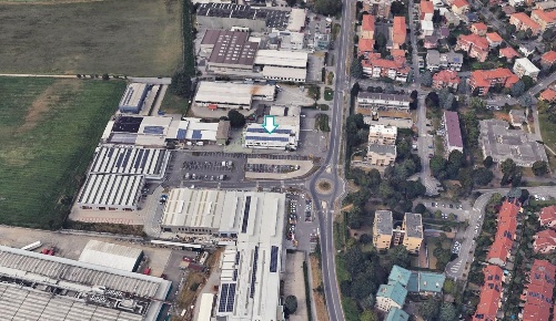 Foto Capannone industriale a Arcore Centro di 1636 m² con 3 locali