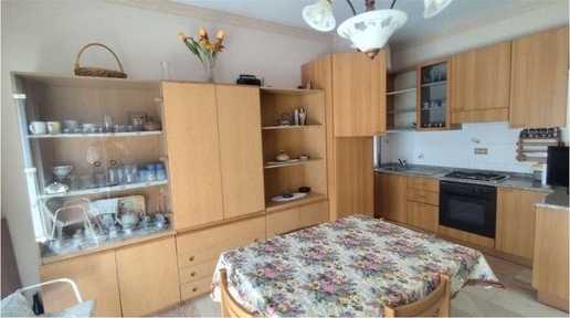 Foto Appartamento in PIAZZA ASSERETO, Loano Centro di 64 m² con 2 locali