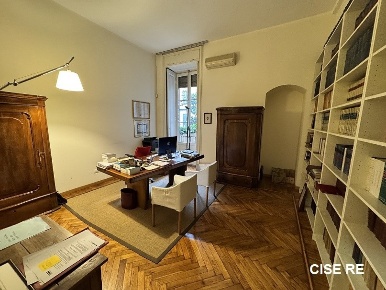 Foto Ufficio in PIAZZA GIOVINE ITALIA, Milano Vincenzo Monti di 193 m²