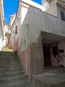 Foto Villa unifamiliare in Via Marodda, Messina Mili di 90 m² con 4 locali