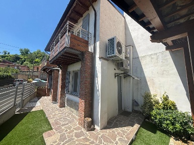 Foto Rustico in Via Fontanone 34, Montù Beccaria di 144 m² con 4 locali