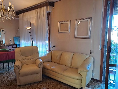 Foto Appartamento a San Giuliano Terme Ghezzano di 120 m² con 6 locali