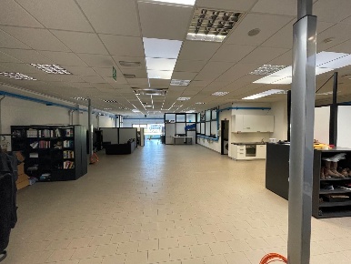 Foto Capannone industriale a Arezzo Via Romana di 267 m² con 1 locali