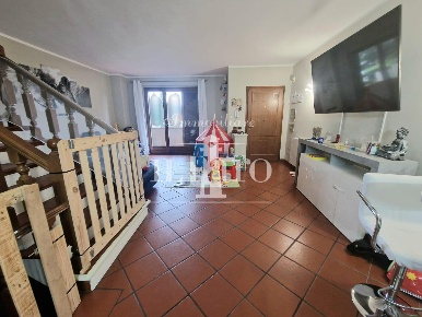 Foto Villa a schiera a Prato San Giorgio a Colonica di 156 m² con 6 locali