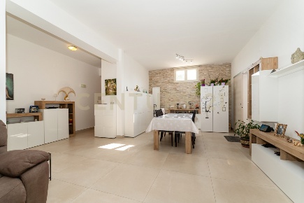 Foto Appartamento in Via del Bosco 251, Mascalucia Centro di 138 m²