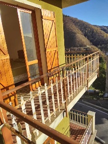 Foto Appartamento in SP3, Mendatica Centro di 60 m² con 3 locali in vendita