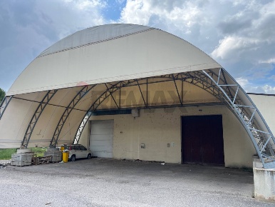 Foto Capannone industriale in Via Perugia 124, Bettona Zona Industriale