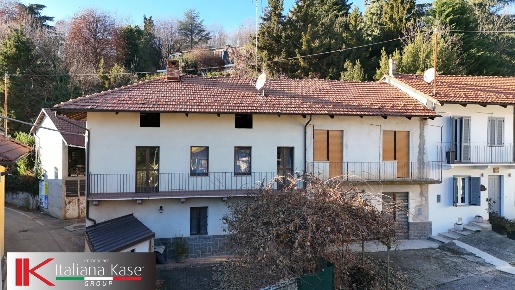Foto Case semi ndipendenti in Via Cordova, Pavarolo di 210 m² con 6 locali