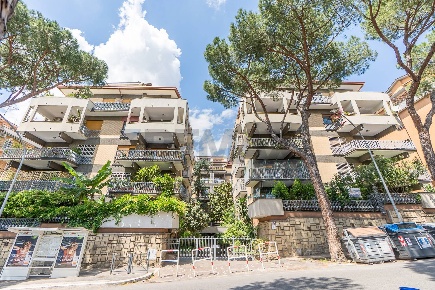 Foto Appartamento in Via Nomentana 905, Roma Talenti - Monte Sacro