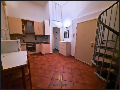 Foto Appartamento in Via Alunno 9, Milano Bande Nere di 50 m² con 2 locali