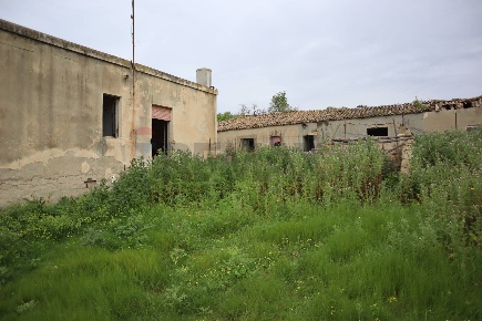 Foto Rustico in C.da Pantanelli snc, Gela Villaggio Gulfi di 450 m²