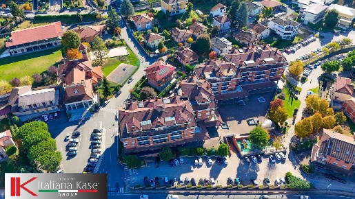 Foto Attività commerciale in don brovero, Castiglione Torinese Centro