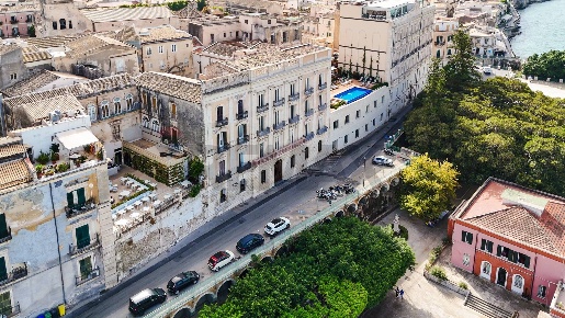 Foto Appartamento in VIA POMPEO PICHERALI 10, Siracusa Ortigia di 121 m²