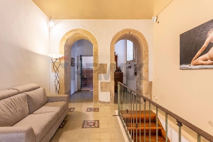 Foto Appartamento in VIA POMPEO PICHERALI 10, Siracusa Ortigia di 121 m²