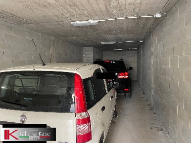 Foto Posti auto in via Diaz, Gassino Torinese di 45 m² con 1 locali