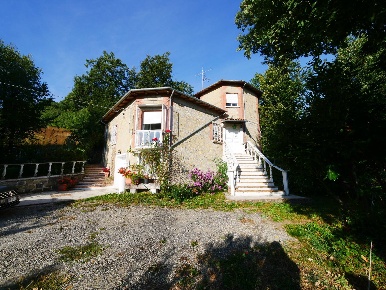 Foto Casa indipendente in Via serramazzoni prignano, Serramazzoni di 180 m²