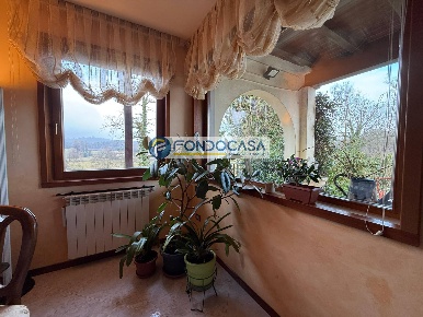Foto Appartamento in via monte alto, Padenghe sul Garda Centro di 115 m²