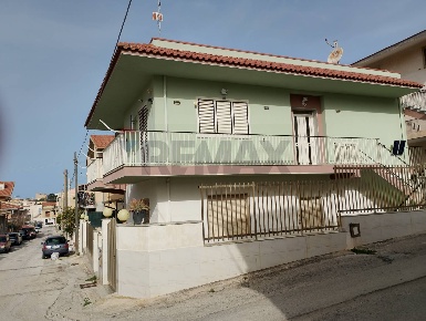 Foto Appartamento in Via Caronte 1, Scicli Cava D'aliga di 160 m²
