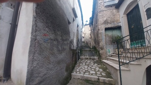 Foto Appartamento in Via Davanzati 17 19, Padula Centro di 230 m²