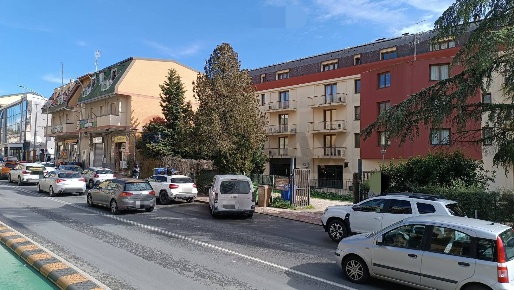 Foto Negozio in Via S. Ingrà 35, Enna Centro di 146 m² in affitto