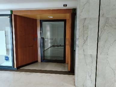 Foto Negozio a Foligno Centro Storico di 59 m² con 2 locali in vendita