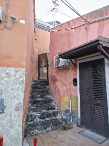 Foto Appartamento in via russo 40, Paternò di 150 m² con 5 locali