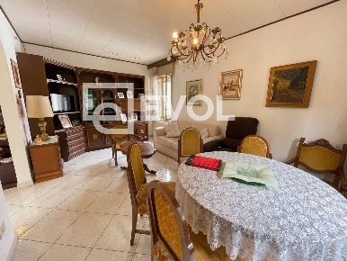 Foto Appartamento in via Tarvisio, Lignano Sabbiadoro Centro di 99 m²