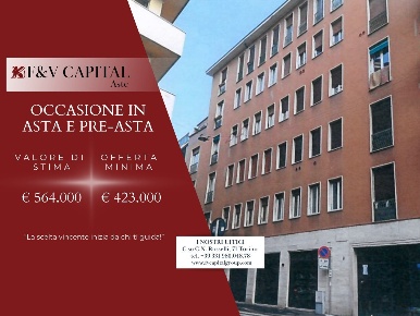 Foto Ufficio in Via Varese, Milano Moscova di 116 m² con 2 locali