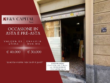 Foto Locale commerciale in Via Napione, Torino Vanchiglia di 56 m²